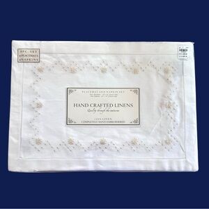 4 Linen Placemats +Napkins White Hand-Embroidered Elegant Classic Style